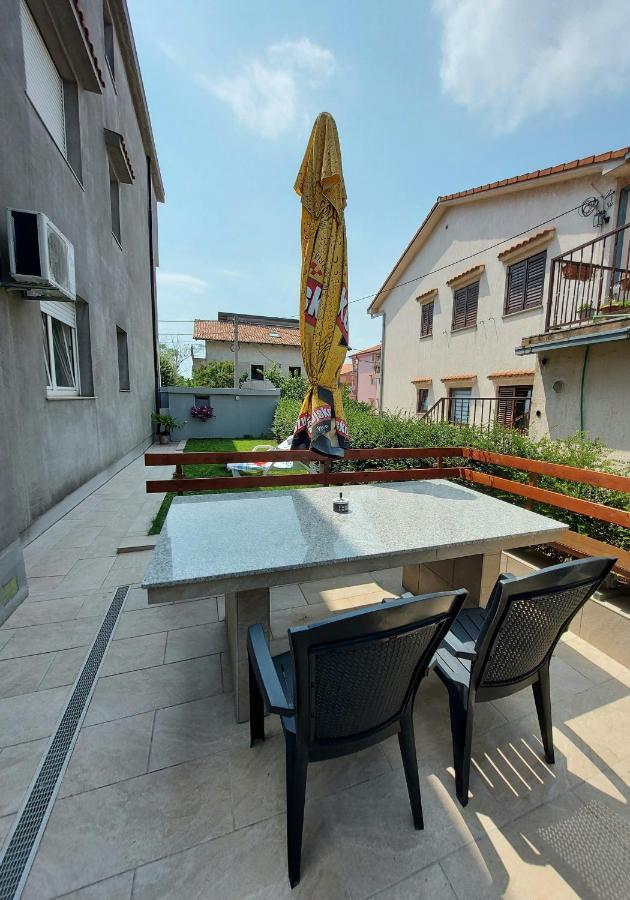 Apartman Palma Marinici  ภายนอก รูปภาพ