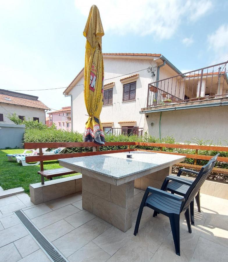 Apartman Palma Marinici  ภายนอก รูปภาพ