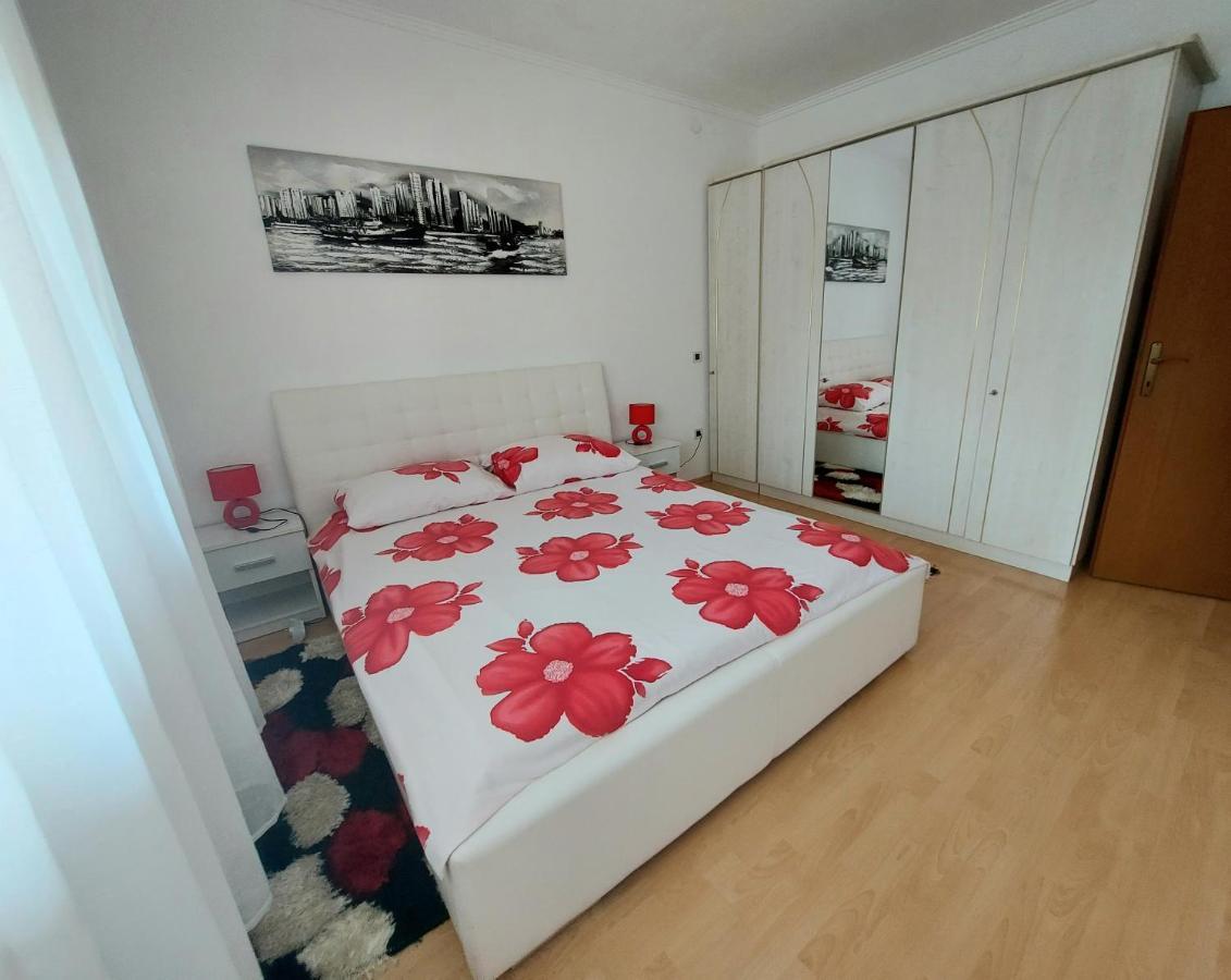 Apartman Palma Marinici  ภายนอก รูปภาพ