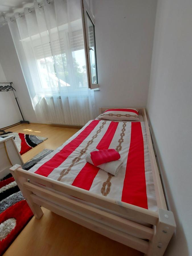 Apartman Palma Marinici  ภายนอก รูปภาพ